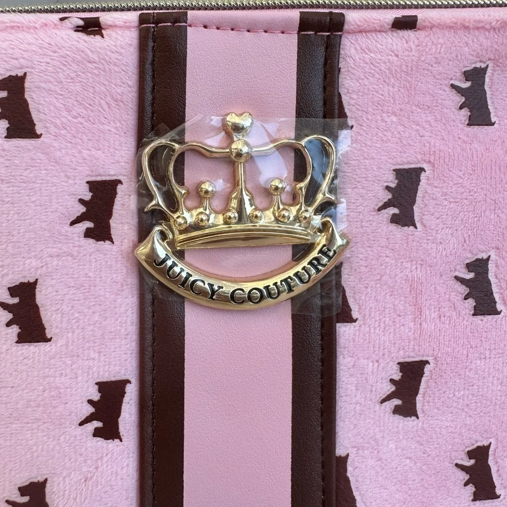 Juicy Couture Pink Crown-Embellished Clutch Cosmetics bag